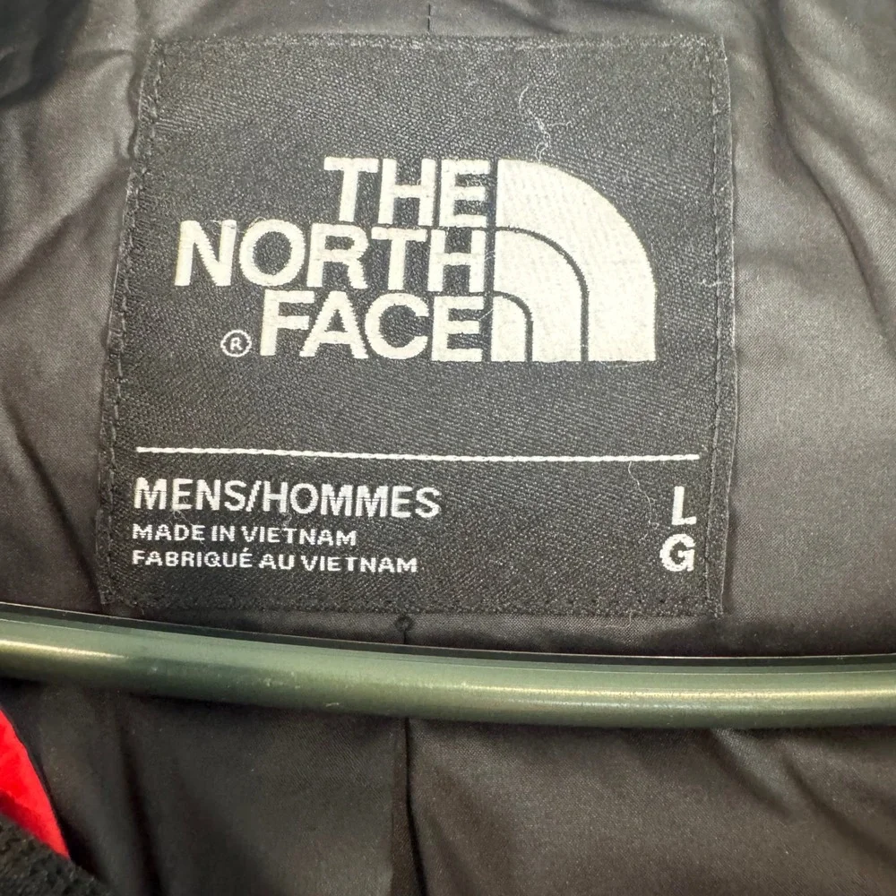 The North Face Mens Jester Bomber Jacket Red Black Quilted Tahoe Patch Large